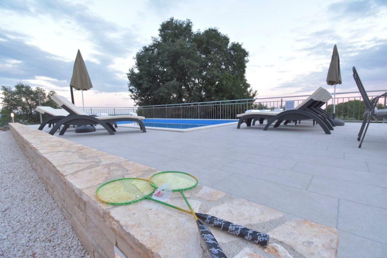 Villa Kuca Legovic Kaštelir Exterior foto